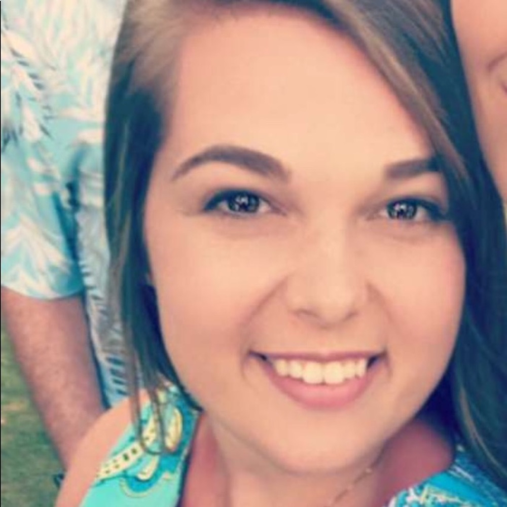 Meet your Posher, Bobbi